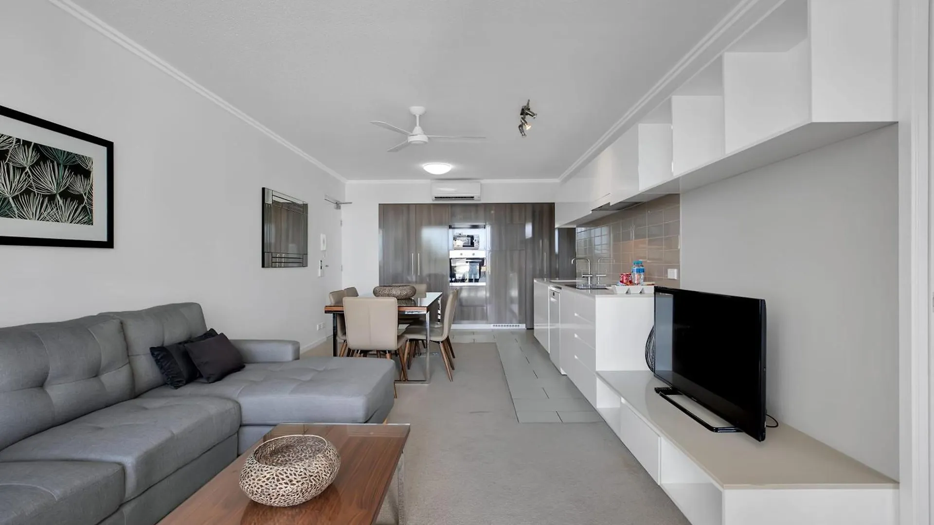 Stunning 2 Bedroom Self Contained City Apartment Mackay 0*,